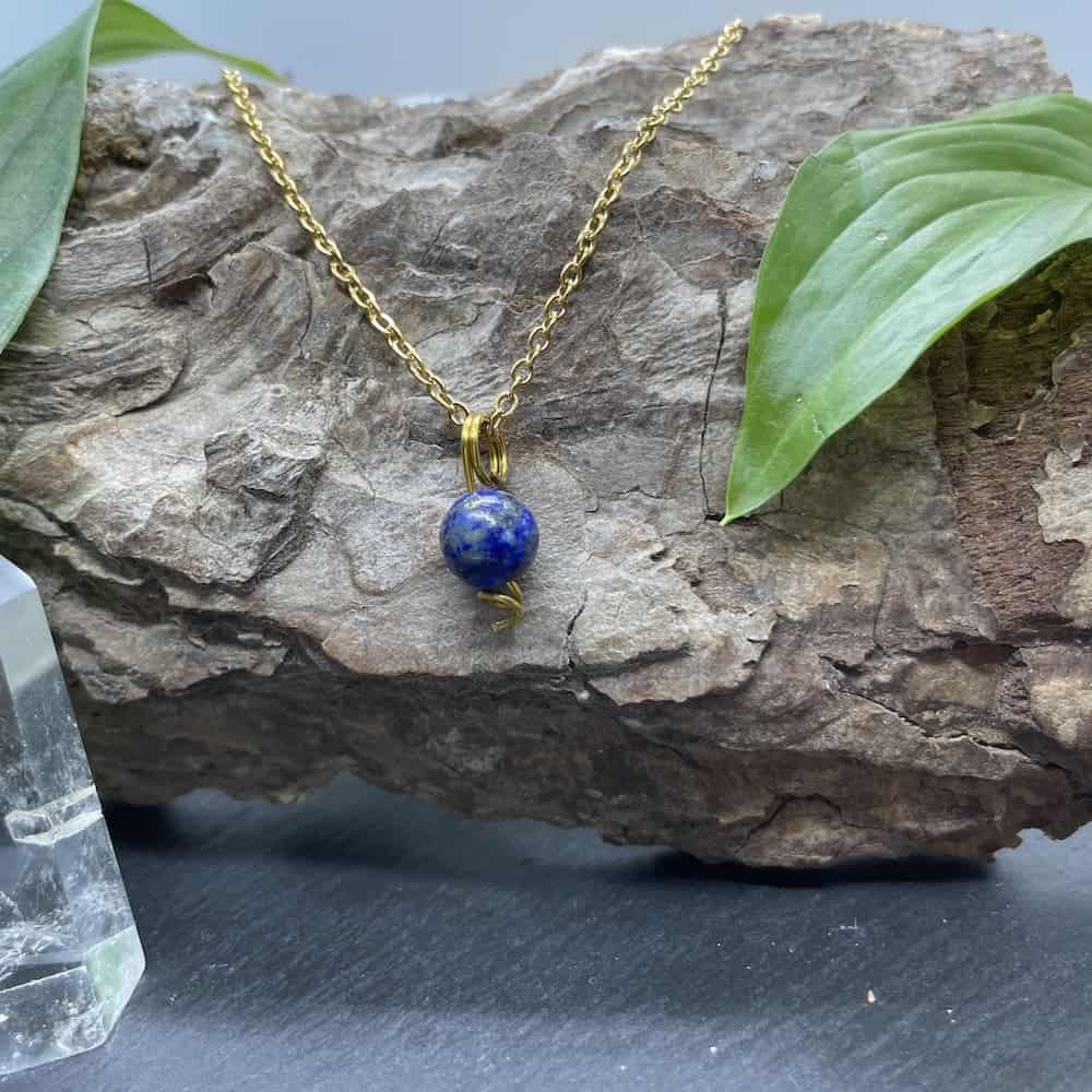 collier uniperle lapis-lazuli or