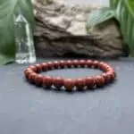 Breacelet Elastic'perles fond noir jaspe rouge