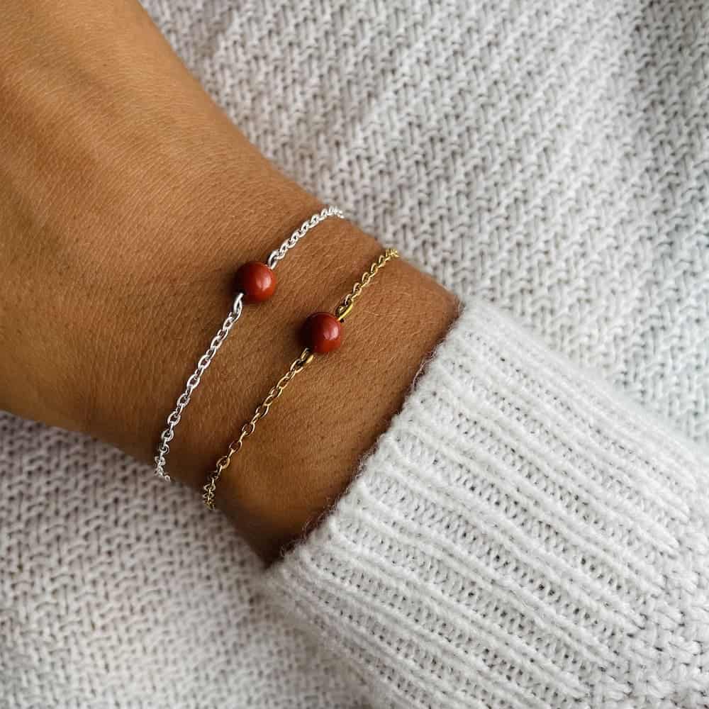 bracelet uniperle porté double jaspe rouge