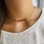 collier agate rouge or